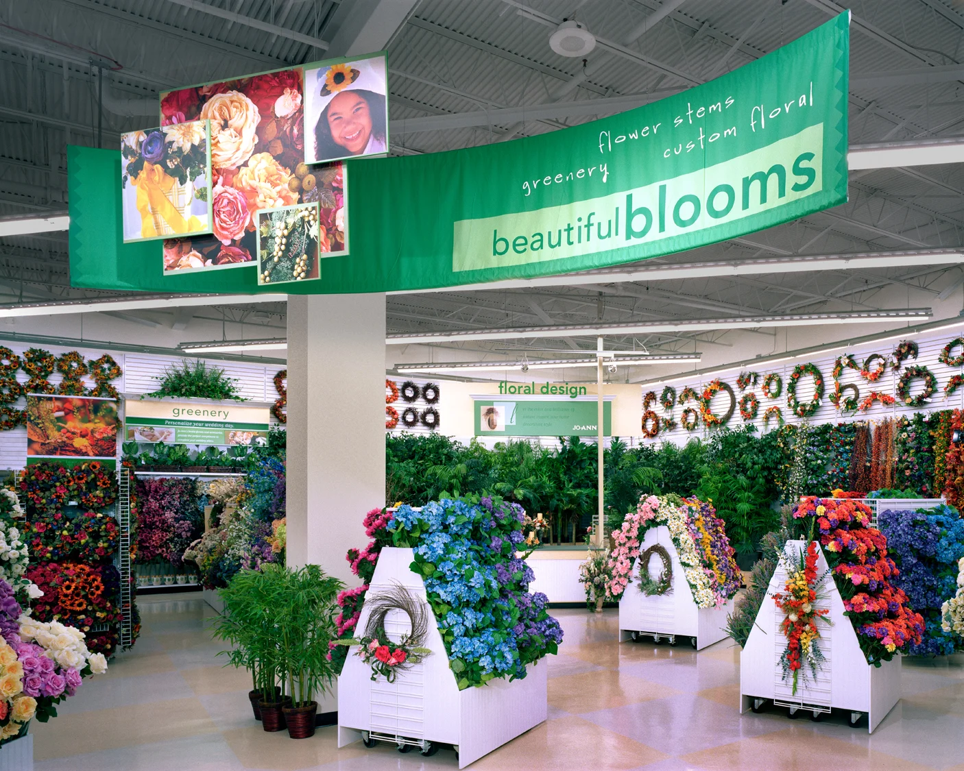 Interior of a Jo-Ann Fabrics location in St. Petersburg, Florida | AUE