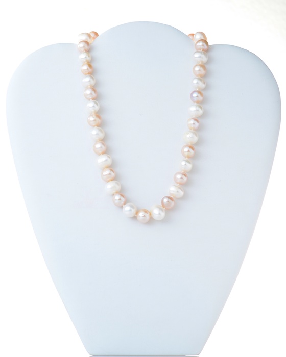 Off Round Pearl Necklace