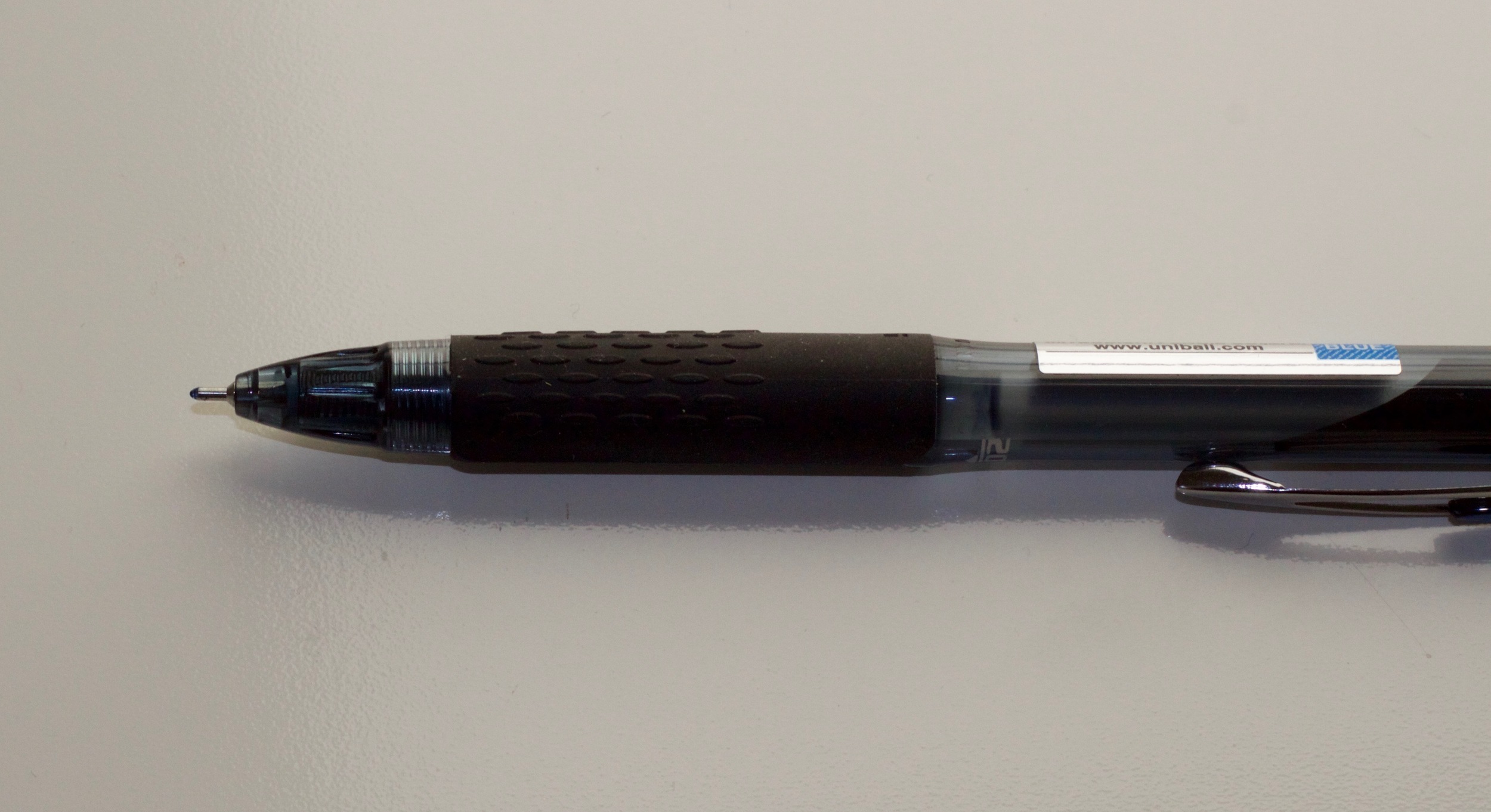The needle tip of the Signo 207