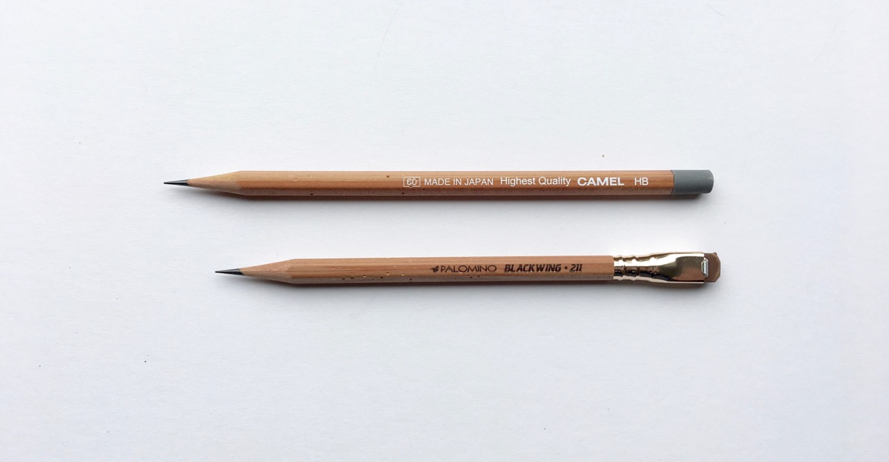 The camel against the Blackwing 211, both very similar in barrel finish