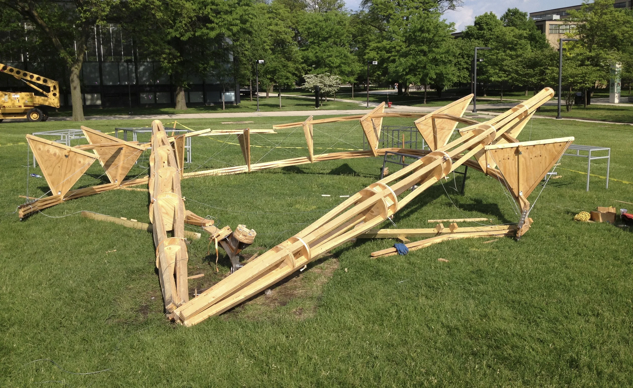 No longer Floating Arch