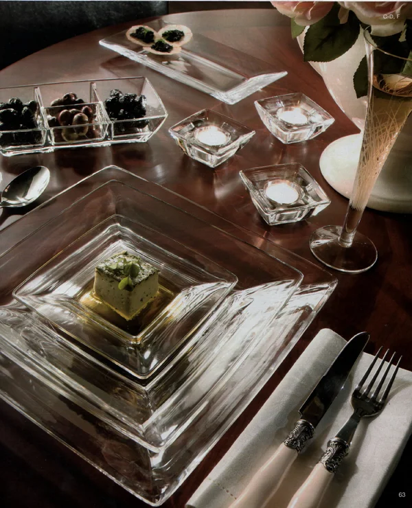 crystal tabletop146.jpg