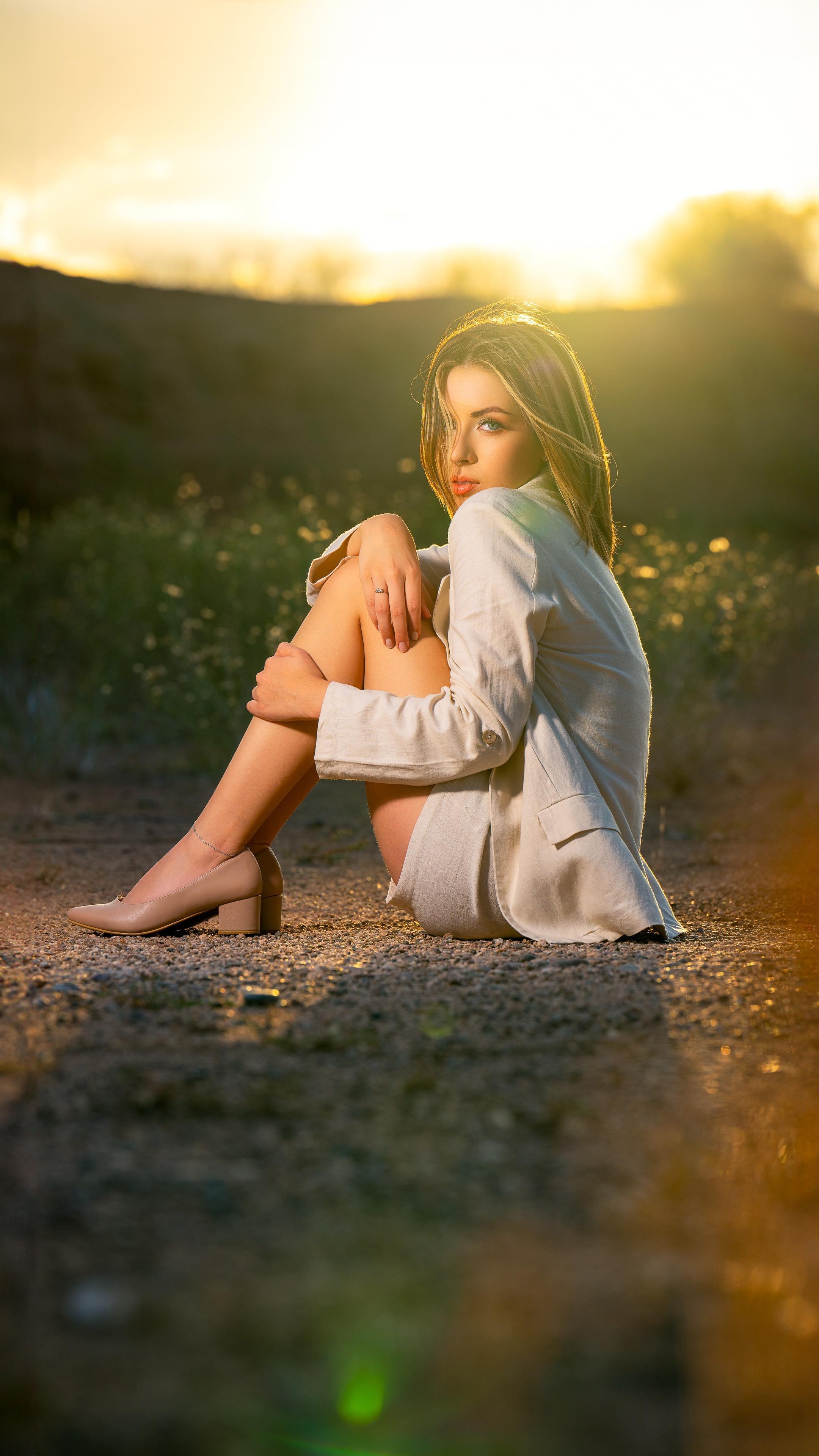 Always chasing stunning sunsets 📸
An amazing afternoon shooting in the desert with the beautiful Elizabeth!
Model - @eliza_sotom
Camera & Lens 📸
• Nikon Z8 w/ Nikon NIKKOR Z 70-200mm f/2.8 VR S
• F/5.0 | 1/320 | ISO 125 | 140mm
L