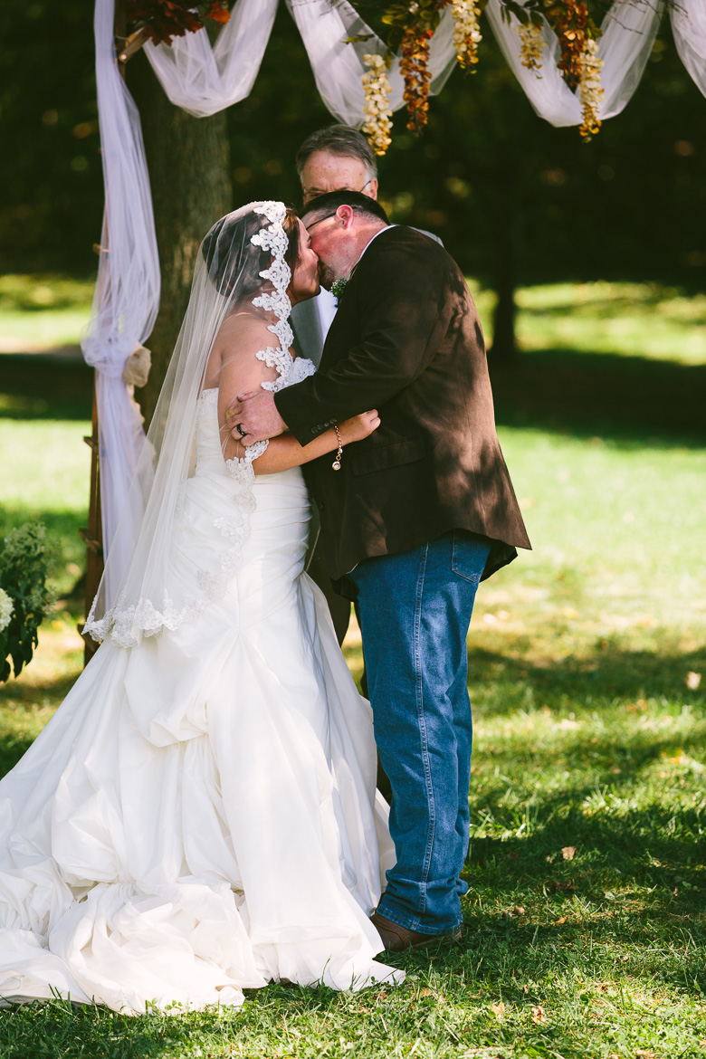 medina-lodi-ohio-wedding-photography_melissa-chris-59.jpg