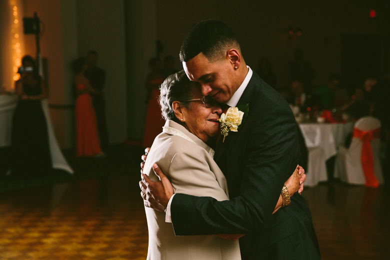 cleveland-ohio-wedding-photographer_brittany-elvis-147.jpg