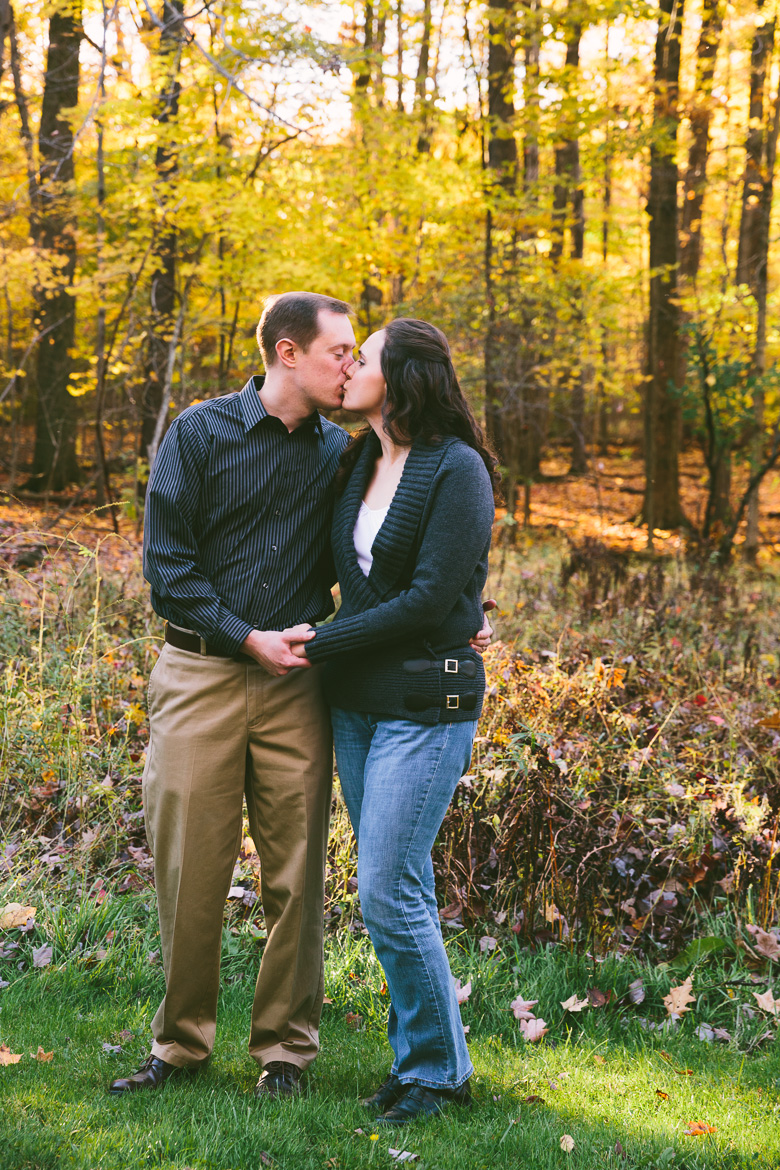 mayfield-ohio-engagement-photography_megan-brian-4.jpg