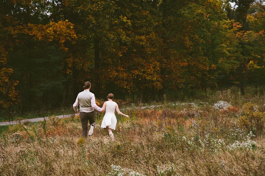 chesterland-ohio-wedding-photography-orchard-hills-paterson-fruit-farm-30.jpg