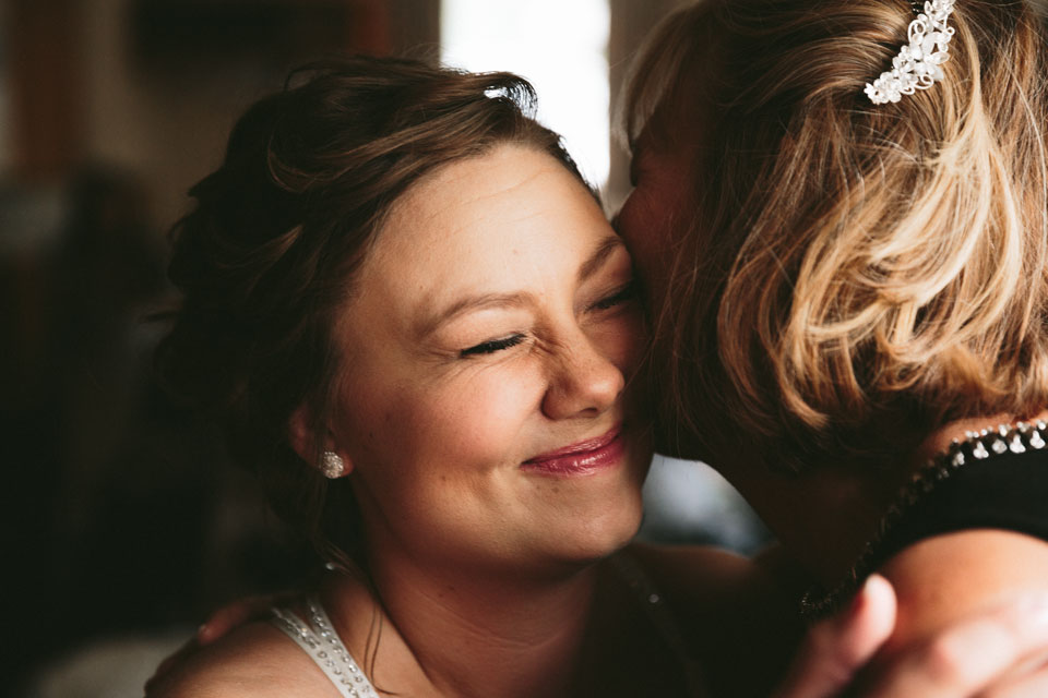 valley-city-ohio-wedding-photographer-josh-nancy-13.jpg