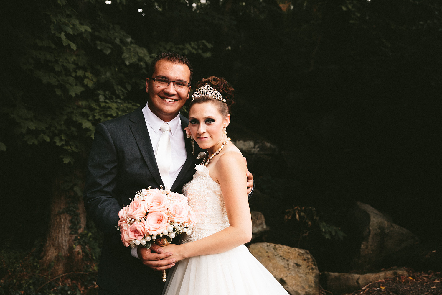 olmsted-falls-wedding-photographer-grand-pacific-junction_59.jpg