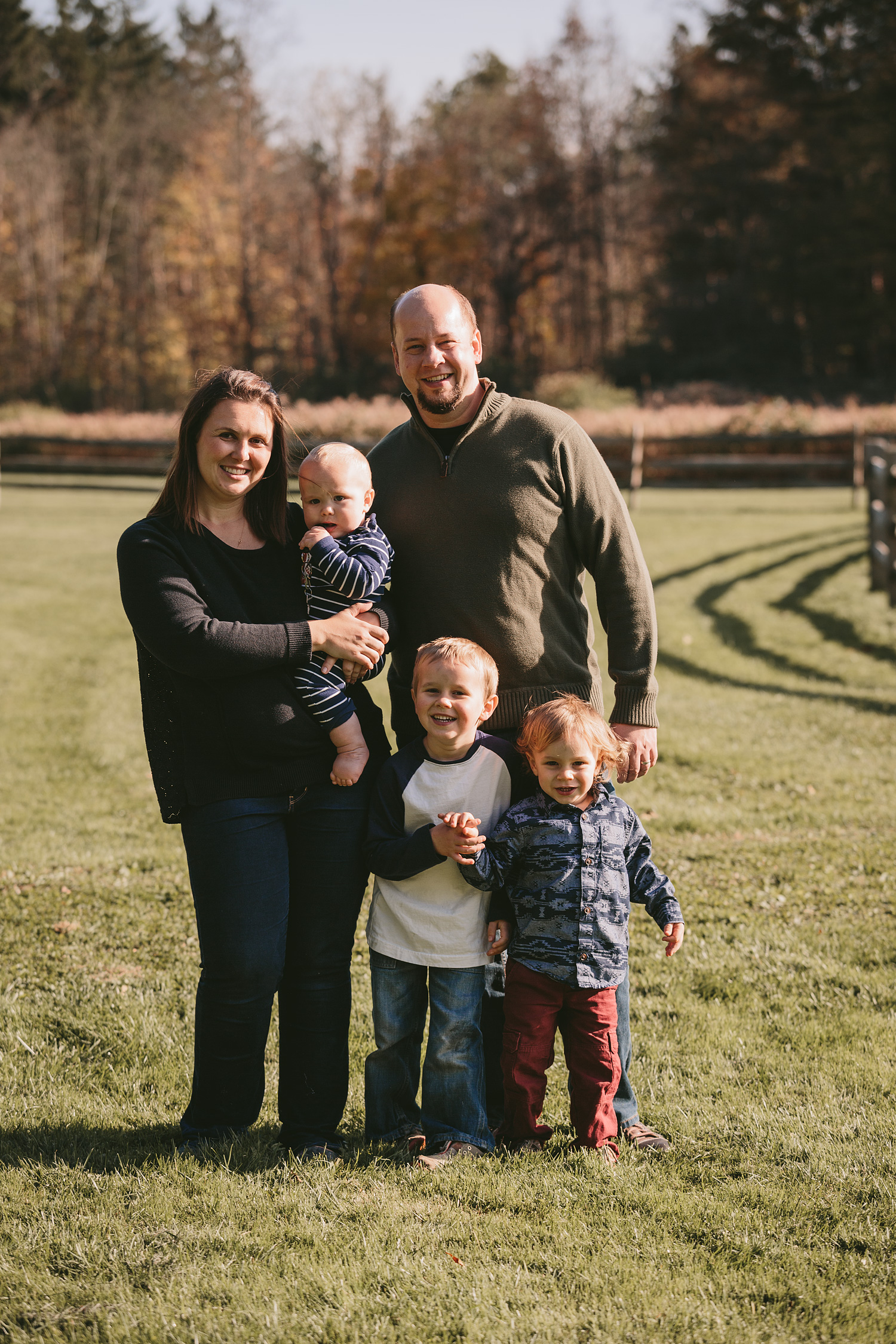 medina-ohio-family-portrait-photographer-hinckley-metropark-38.jpg