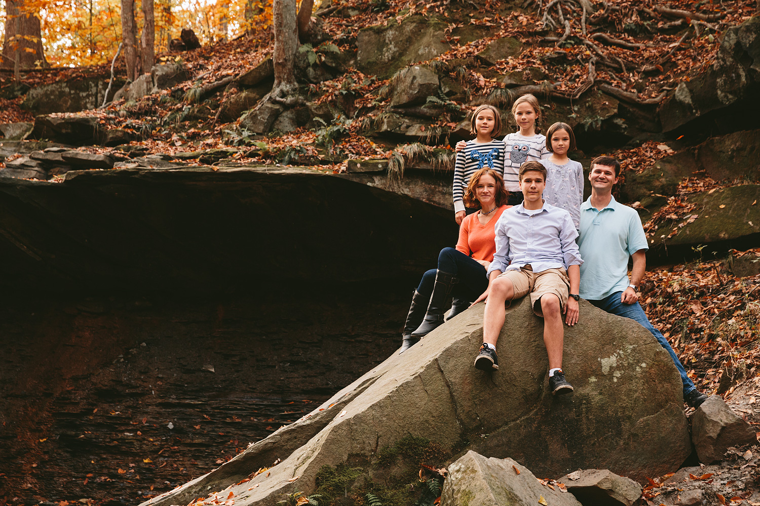 cuyahoga-valley-national-park-family-portrait-photographer-blue-hen-falls-9.jpg