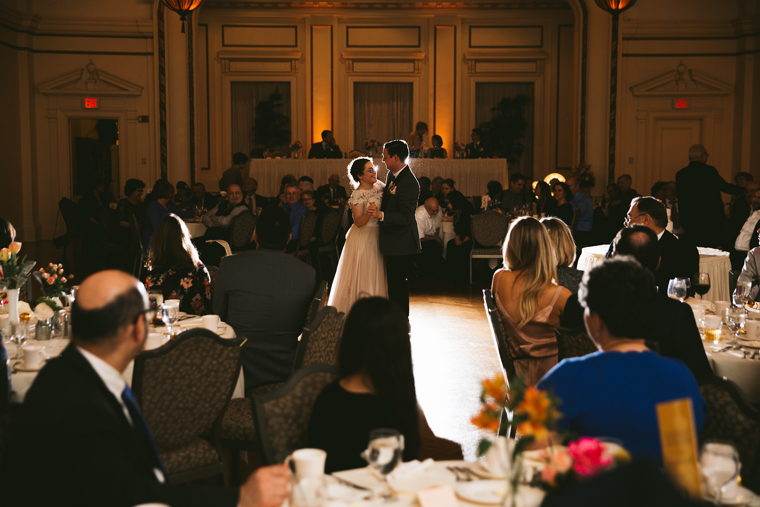 akron-ohio-wedding-photographers-greystone-hall-107.jpg