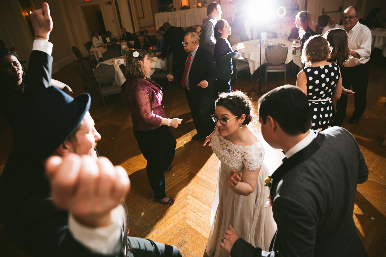 akron-ohio-wedding-photographers-greystone-hall-121.jpg
