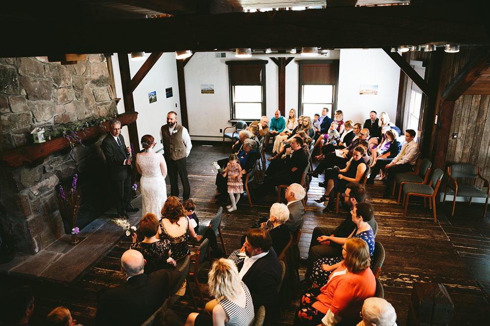 cleveland-wedding-photographer-hines-hill-conference-center-cuyahoga-valley-national-park-barn-vintage-23.jpg