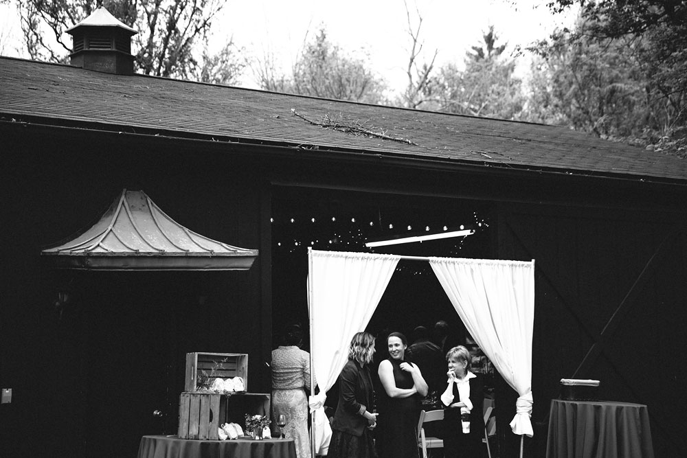 cleveland-wedding-photographer-hines-hill-conference-center-cuyahoga-valley-national-park-barn-vintage-95.jpg