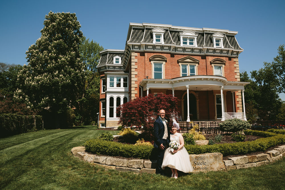 cleveland-wedding-photographers-at-steele-mansion-painesville-ohio-68.jpg