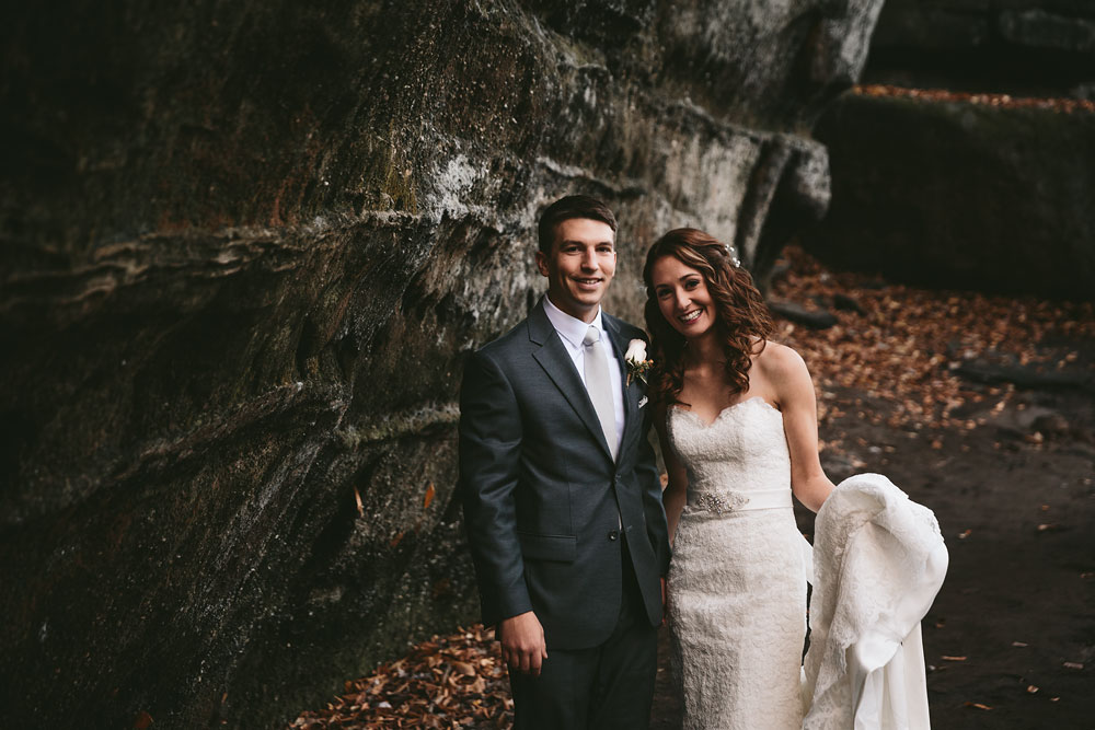 cleveland-wedding-photographers-cuyahoga-valley-national-park-happy-days-lodge-peninsula-ohio-49.jpg