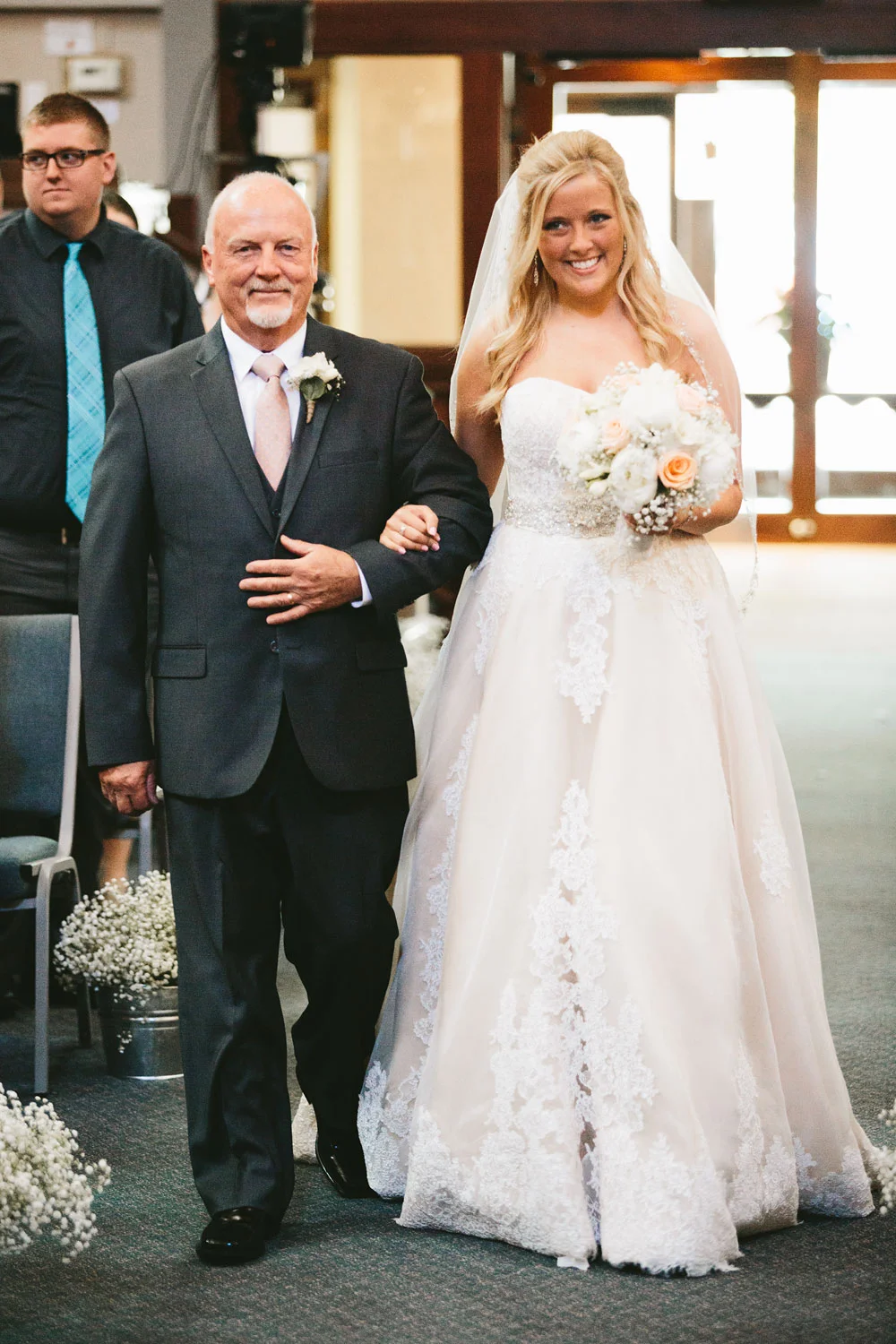 cleveland-wedding-photographers-conrad-botzum-farmstead-akron-ohio-vintage-photojournalistic-photography-23.jpg
