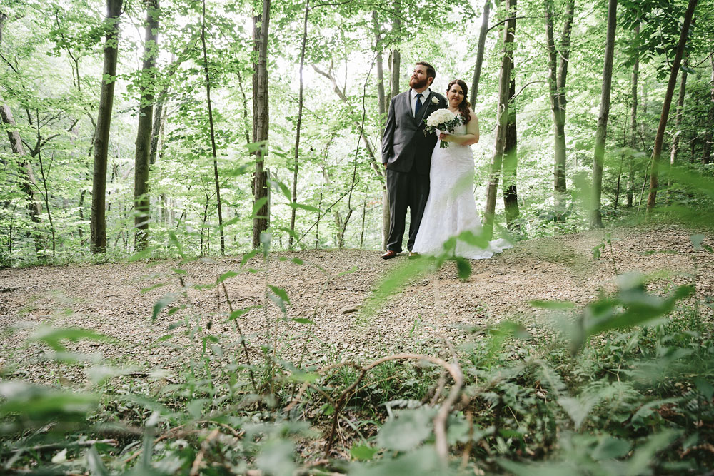cleveland-wedding-photographers-cuyahoga-valley-national-park-happy-days-lodge-39.jpg
