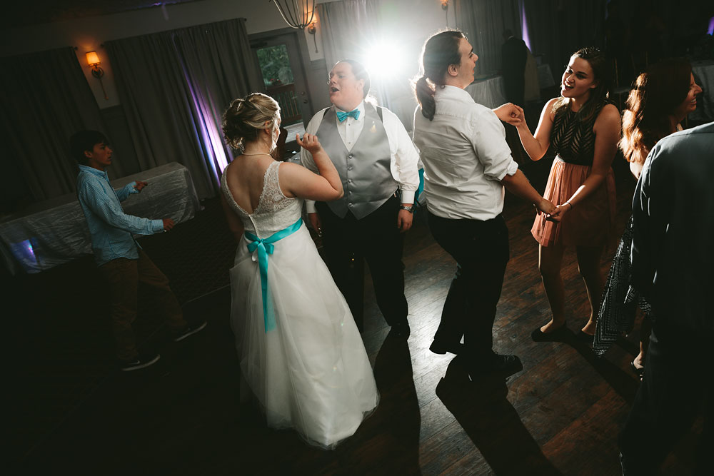 cleveland-wedding-photographers-landolls-mohican-castle-loudonville-ohio-columbus-114.jpg