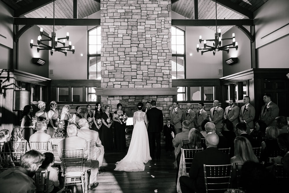 cleveland-wedding-photographer-stonewater-golf-country-club-highland-hights-ohio-41.jpg