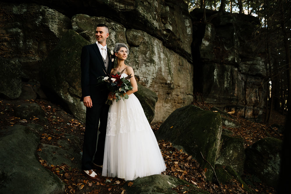happy-days-lodge-cuyahoga-valley-national-park-wedding-photographers-peninsula-ohio-73.jpg