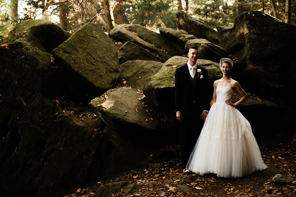 happy-days-lodge-cuyahoga-valley-national-park-wedding-photographers-peninsula-ohio-103.jpg