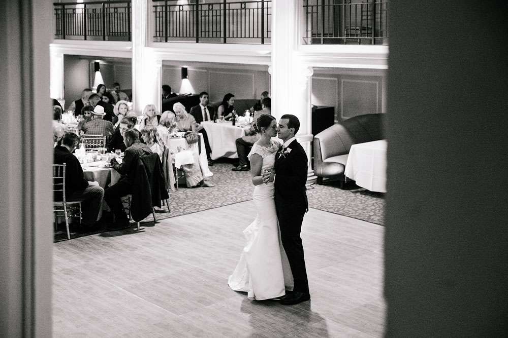 cleveland-wedding-photographers-park-lane-ballroom-university-circle-130.jpg