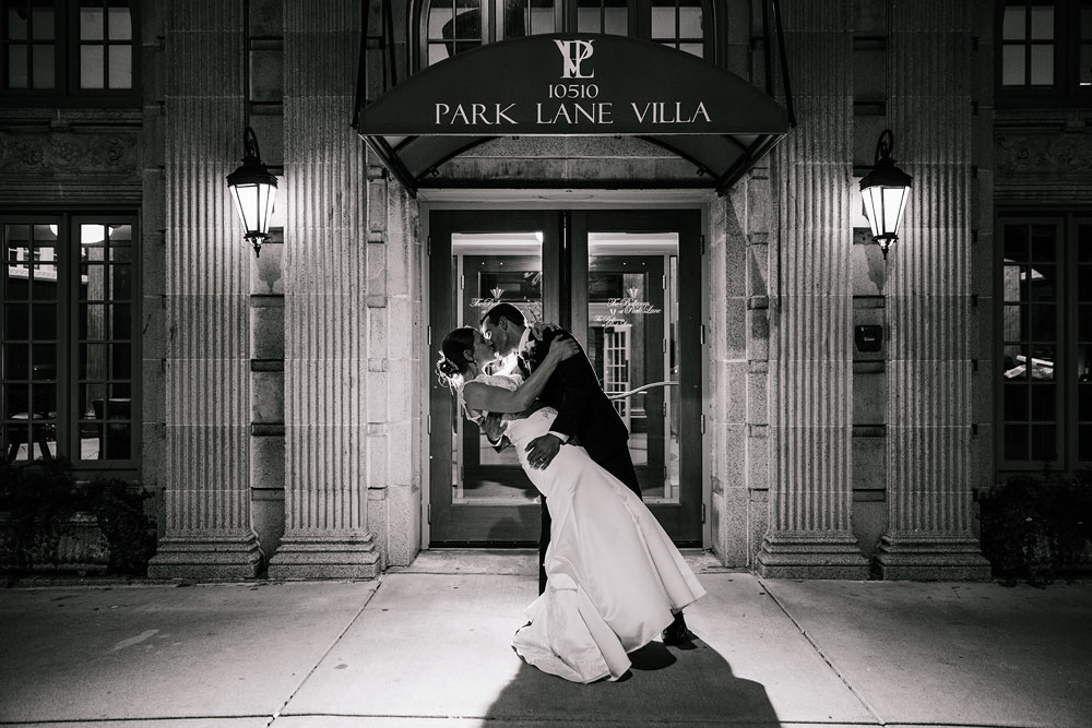 cleveland-wedding-photographers-park-lane-ballroom-university-circle-161.jpg