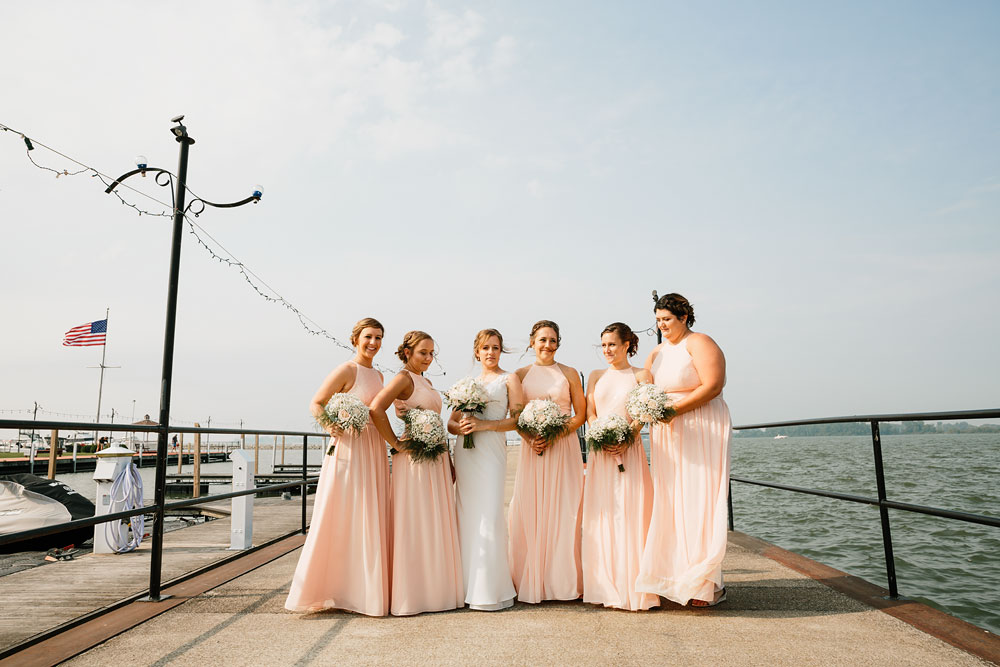 sandusky-ohio-destination-wedding-photographers-lyman-harbor-lake-erie-97.jpg