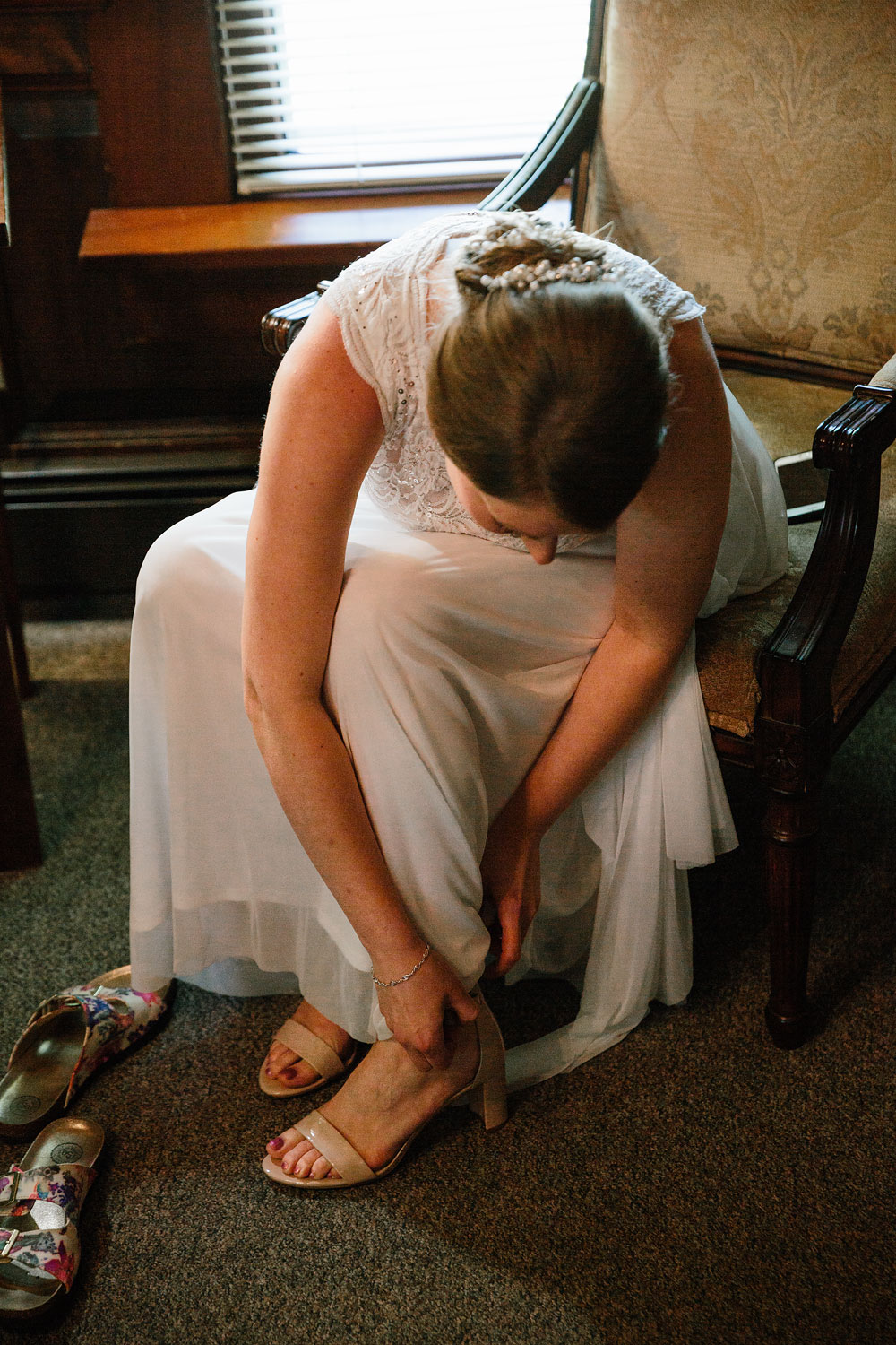 intimate-wedding-photographers-cleveland-ohio-hines-hill-cuyahoga-valley-national-park-13.jpg