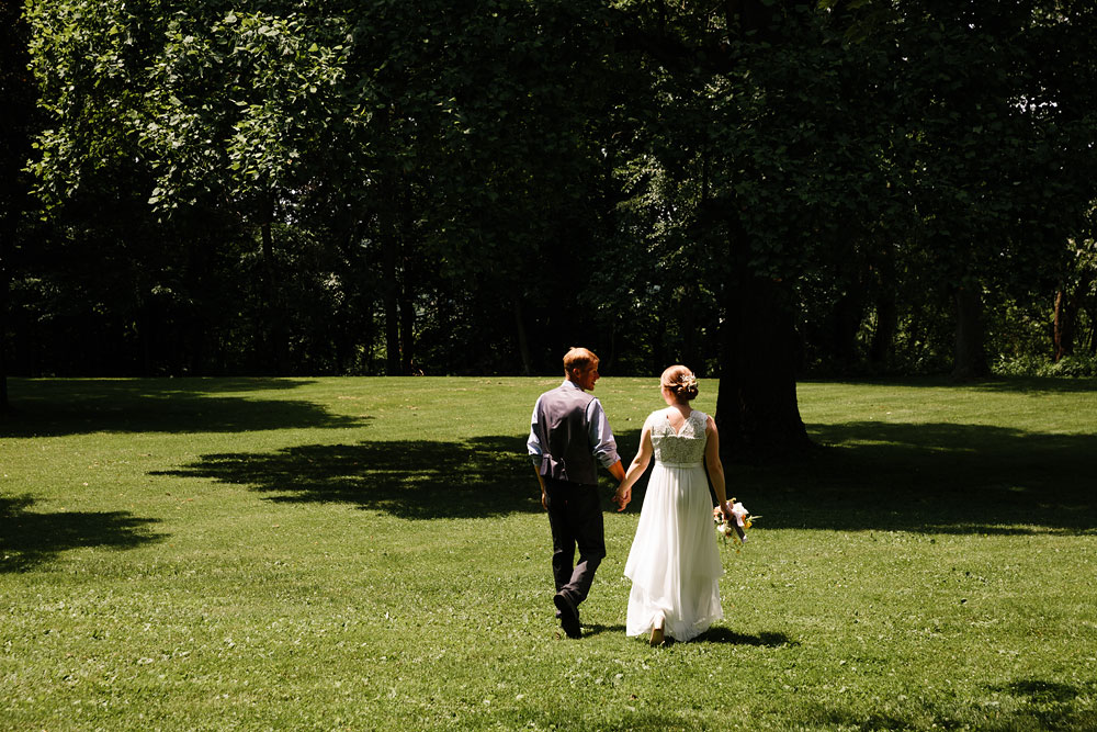 intimate-wedding-photographers-cleveland-ohio-hines-hill-cuyahoga-valley-national-park-38.jpg