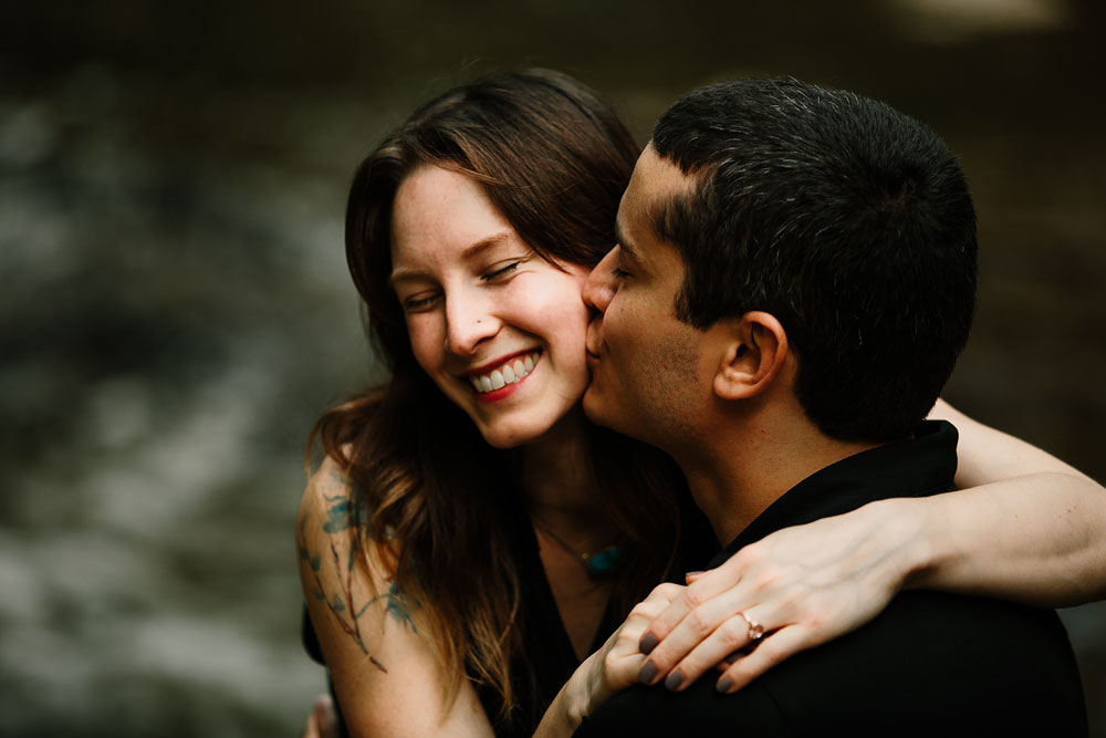 cleveland-wedding-photographers-cuyahoga-valley-national-park-engagement-photography-23.jpg