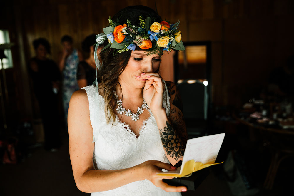 wedding-photographers-cleveland-ohio-pattersons-fruit-farm-chesterland-ohio-47.jpg