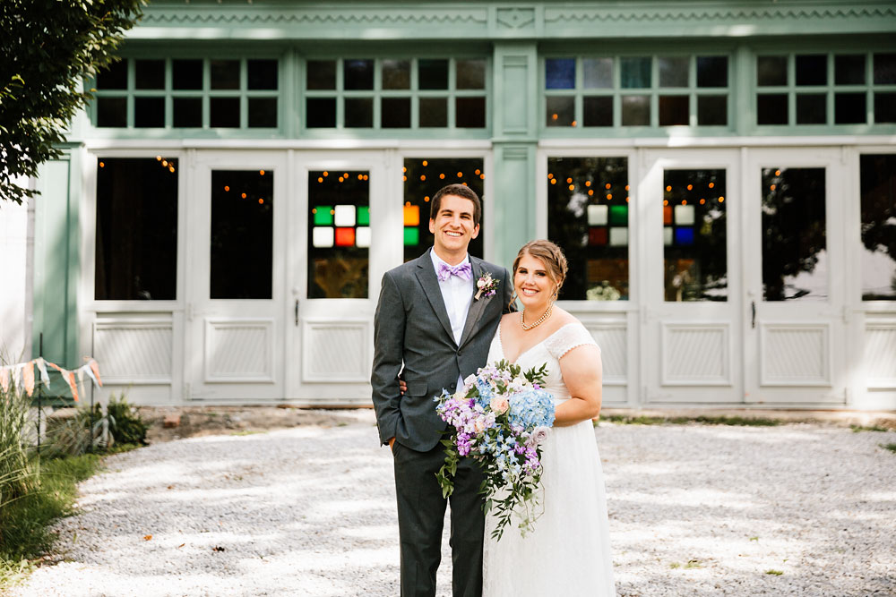 barn-at-wolf-creek-wedding-photography-cleveland-copley-fairlawn-rustic-outdoor-photographers-76.jpg