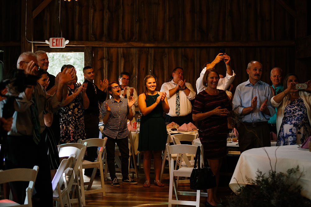 barn-at-wolf-creek-wedding-photography-cleveland-copley-fairlawn-rustic-outdoor-photographers-144.jpg