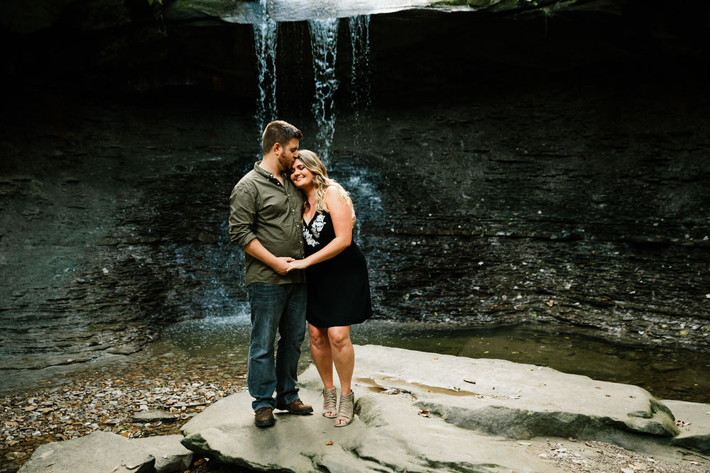 cleveland-wedding-photographers-at-cuyahoga-valley-national-park-engagement-photography-1.jpg