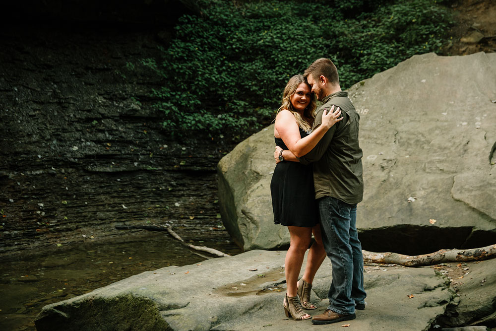 cleveland-wedding-photographers-at-cuyahoga-valley-national-park-engagement-photography-2.jpg