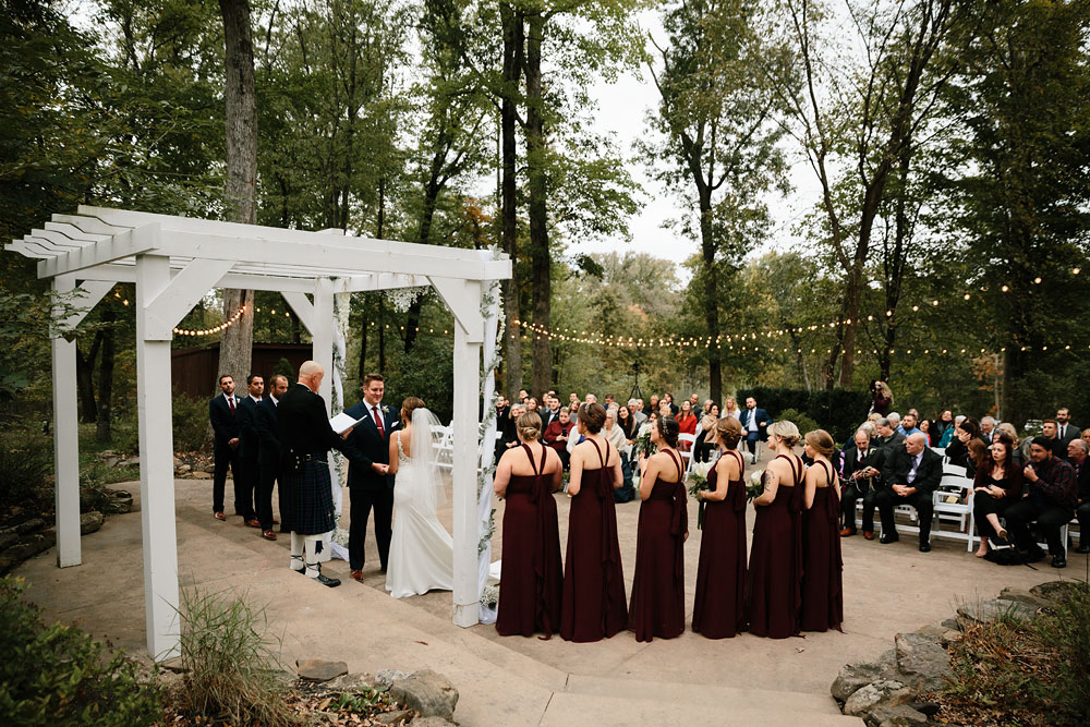 columbus-ohio-wedding-photographers-landolls-mohican-castle-central-ohio-fall-outdoor-wedding-160.jpg