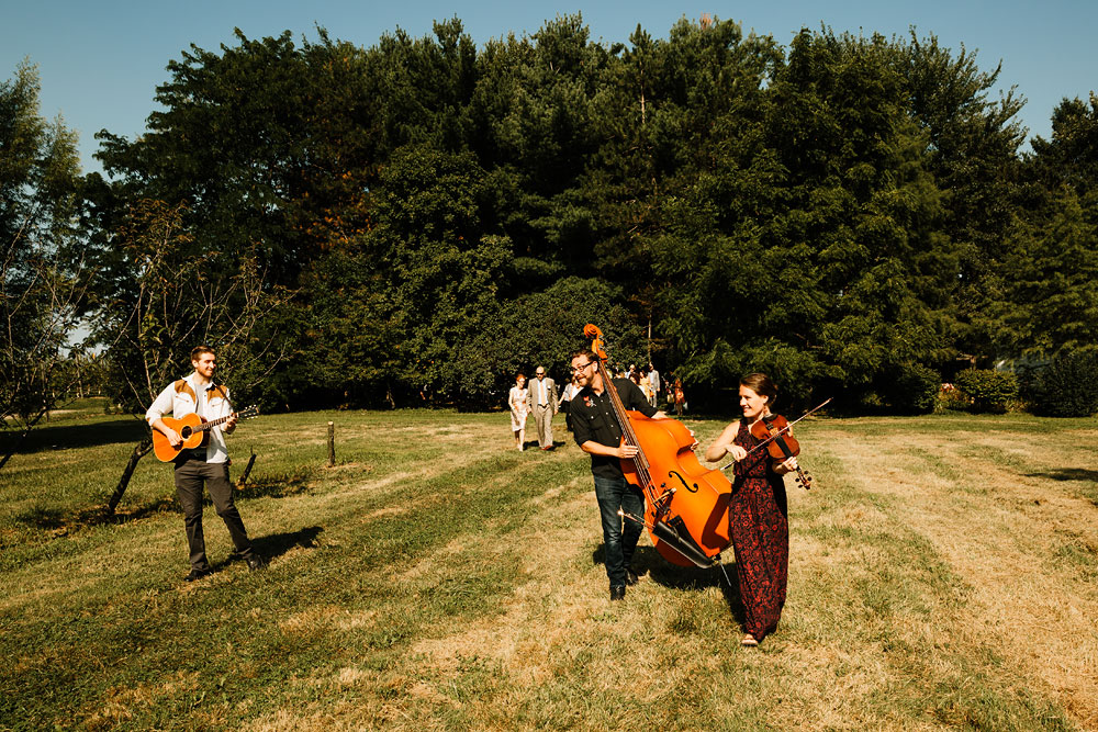 hillcrest-orchards-wedding-photography-cleveland-wedding-photographers-amherst-ohio-81.jpg