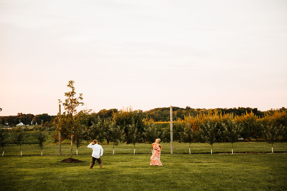 hillcrest-orchards-wedding-photography-cleveland-wedding-photographers-amherst-ohio-185.jpg