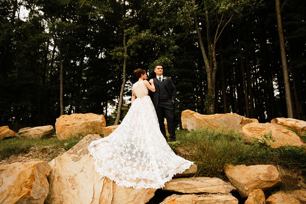 ohio-wedding-photographers-landolls-mohican-castle-loudonville-ohio-outdoor-wedding-129.jpg