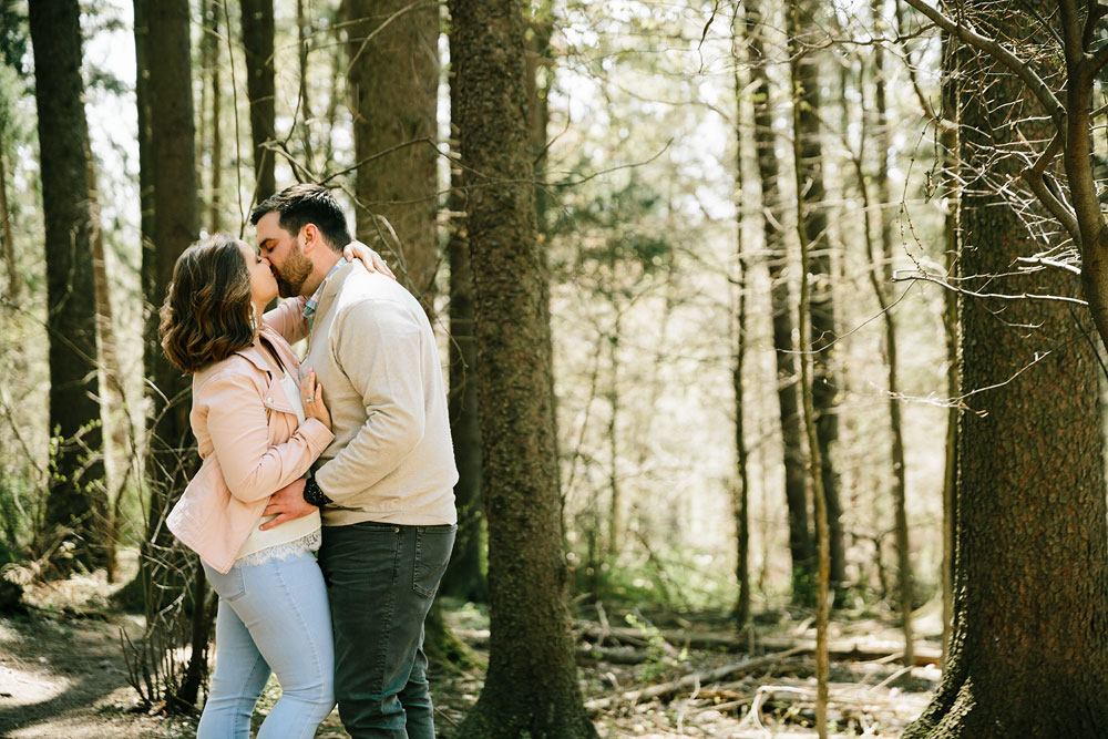 cuyahoga-valley-national-park-engagement-photography-bluebells-wildflowers-ledges-cleveland-wedding-photographers-11.jpg