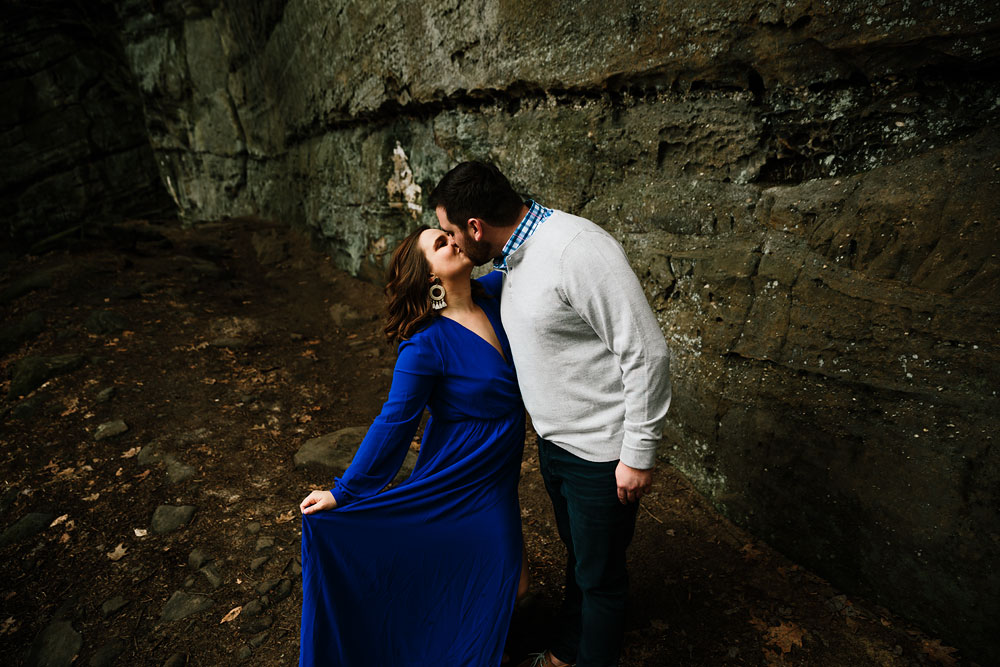 cuyahoga-valley-national-park-engagement-photography-bluebells-wildflowers-ledges-cleveland-wedding-photographers-22.jpg