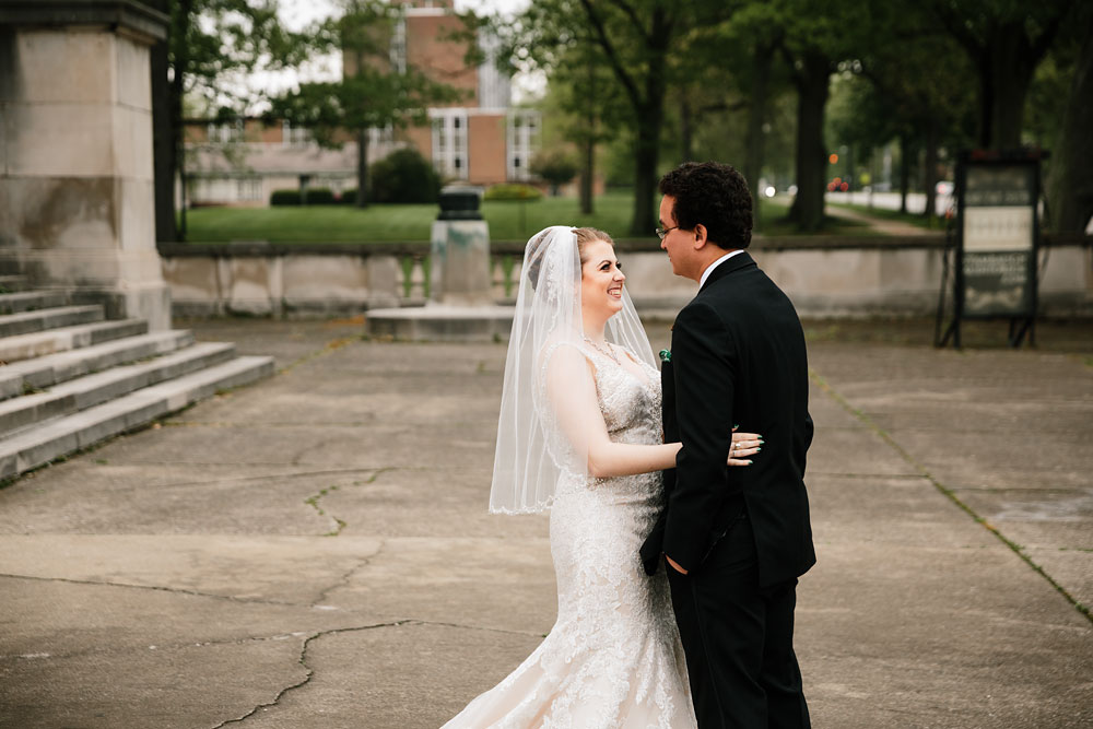 stambaugh-auditorium-youngstown-ohio-cleveland-wedding-photographers-57.jpg