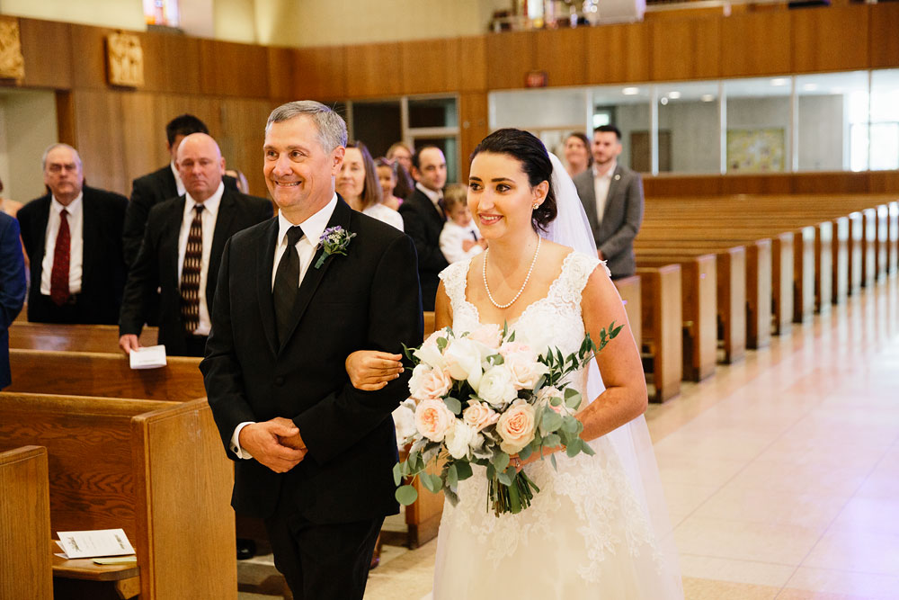 crowne-plaza-cleveland-wedding-photography-cleveland-museum-of-art-playhouse-square-downtown-wedding-photographers-in-cleveland-45.jpg