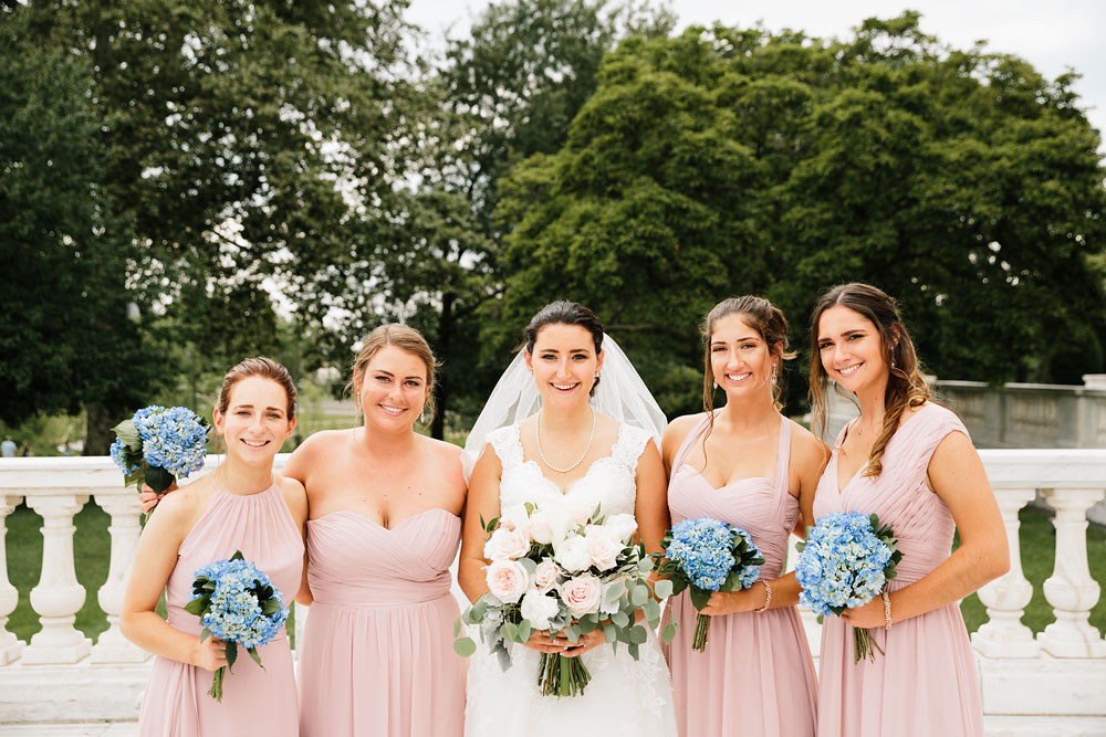 crowne-plaza-cleveland-wedding-photography-cleveland-museum-of-art-playhouse-square-downtown-wedding-photographers-in-cleveland-70.jpg