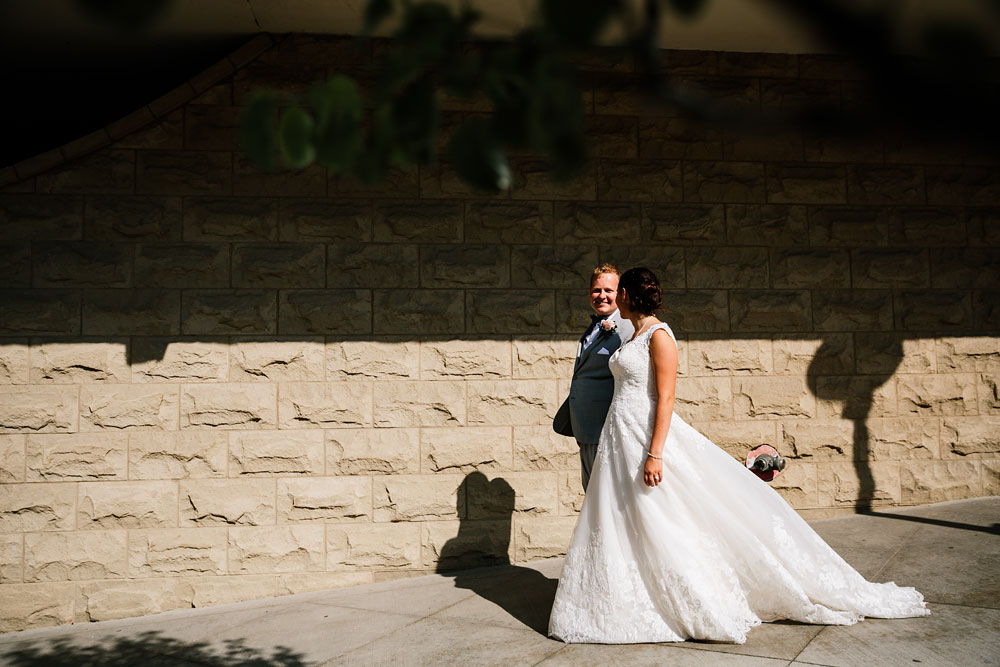 crowne-plaza-cleveland-wedding-photography-cleveland-museum-of-art-playhouse-square-downtown-wedding-photographers-in-cleveland-105.jpg