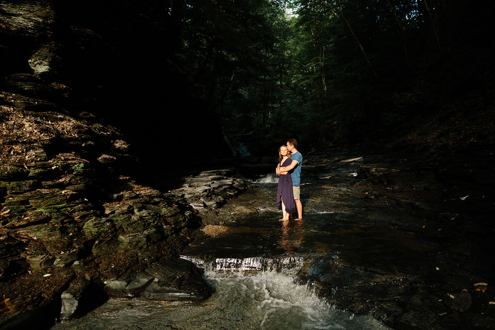 wedding-photographers-in-cleveland-ohio-in-cuyahoga-valley-national-park-engagement-photography-35.jpg