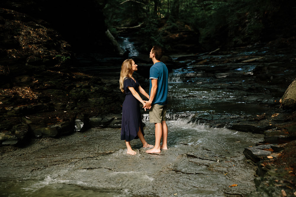 wedding-photographers-in-cleveland-ohio-in-cuyahoga-valley-national-park-engagement-photography-38.jpg